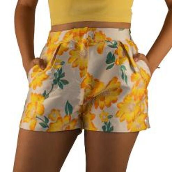 Revolve Endless Rose Brocade Shorts Womens XS Beige Floral Pleated‎ Pin Up - Picture 1 of 10